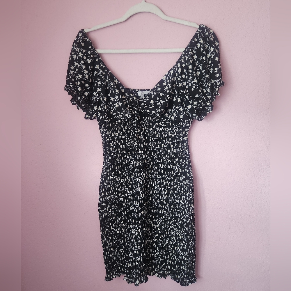 Ditsy Floral Dress with puff sleeve